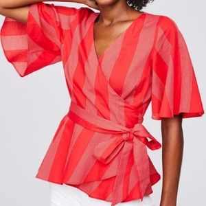 Loft wrap top